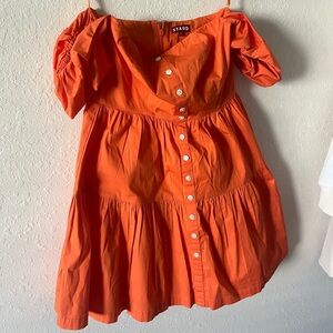 Staud Elio off-shoulder mini dress in an orange. New , size 6, sexy, trendy